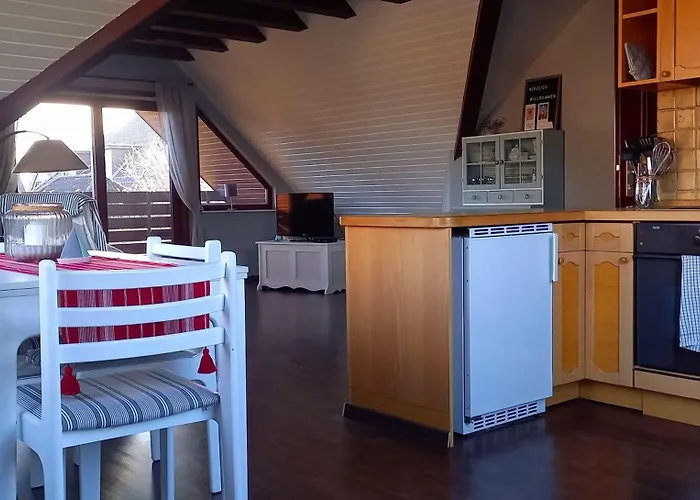 Ferienwohnung-ostseestrand-in-stein-bei-laboe *